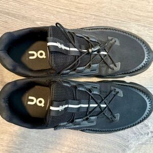 On Running Cloudaway2 Black Athletic Shoes waterproof